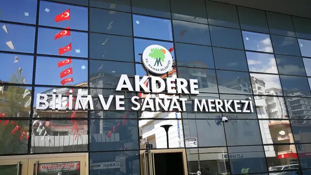 Akdere Bebek ve Çocuk Kütüphanesi (Mamak Belediyesi)