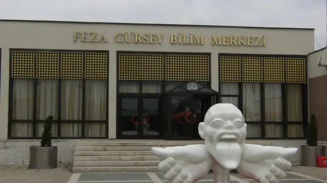 Feza Gürsey Bilim Merkezi