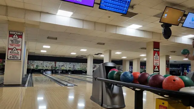 Rollhouse Bowling – Cepa AVM